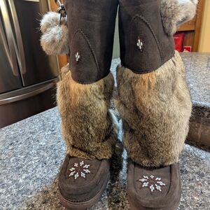 Manitobah Mukluks Fur-Trimmed Boots with Embroidery